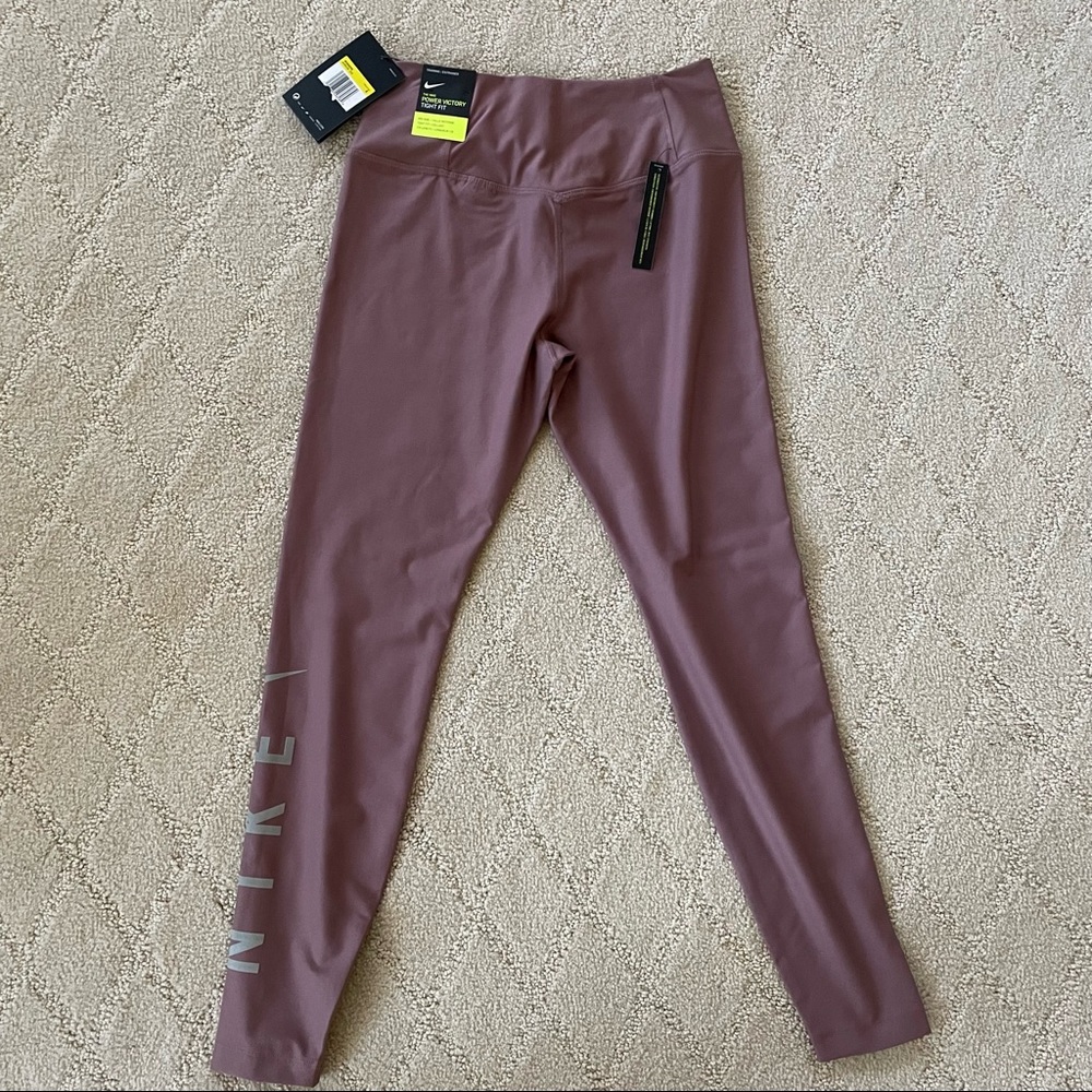 NWT NIKE MAUVE LEGGINGS
